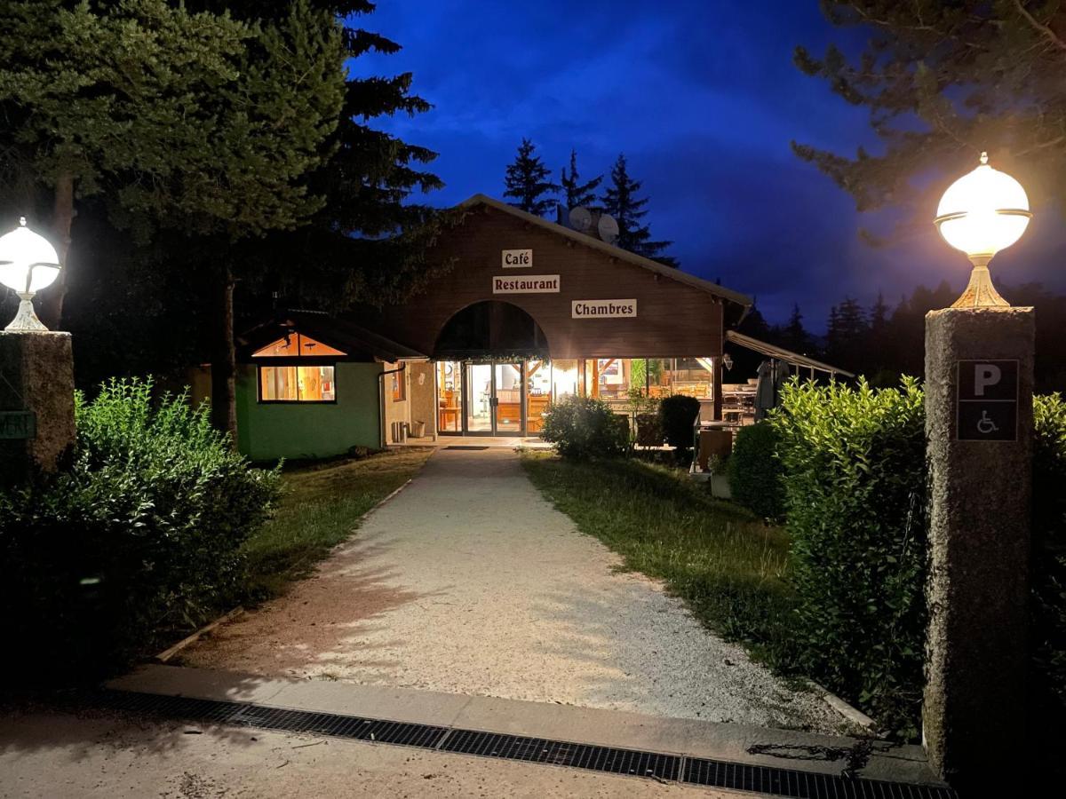 Logis Le Chalet Saint-Maurice-en-Trièves Екстериор снимка