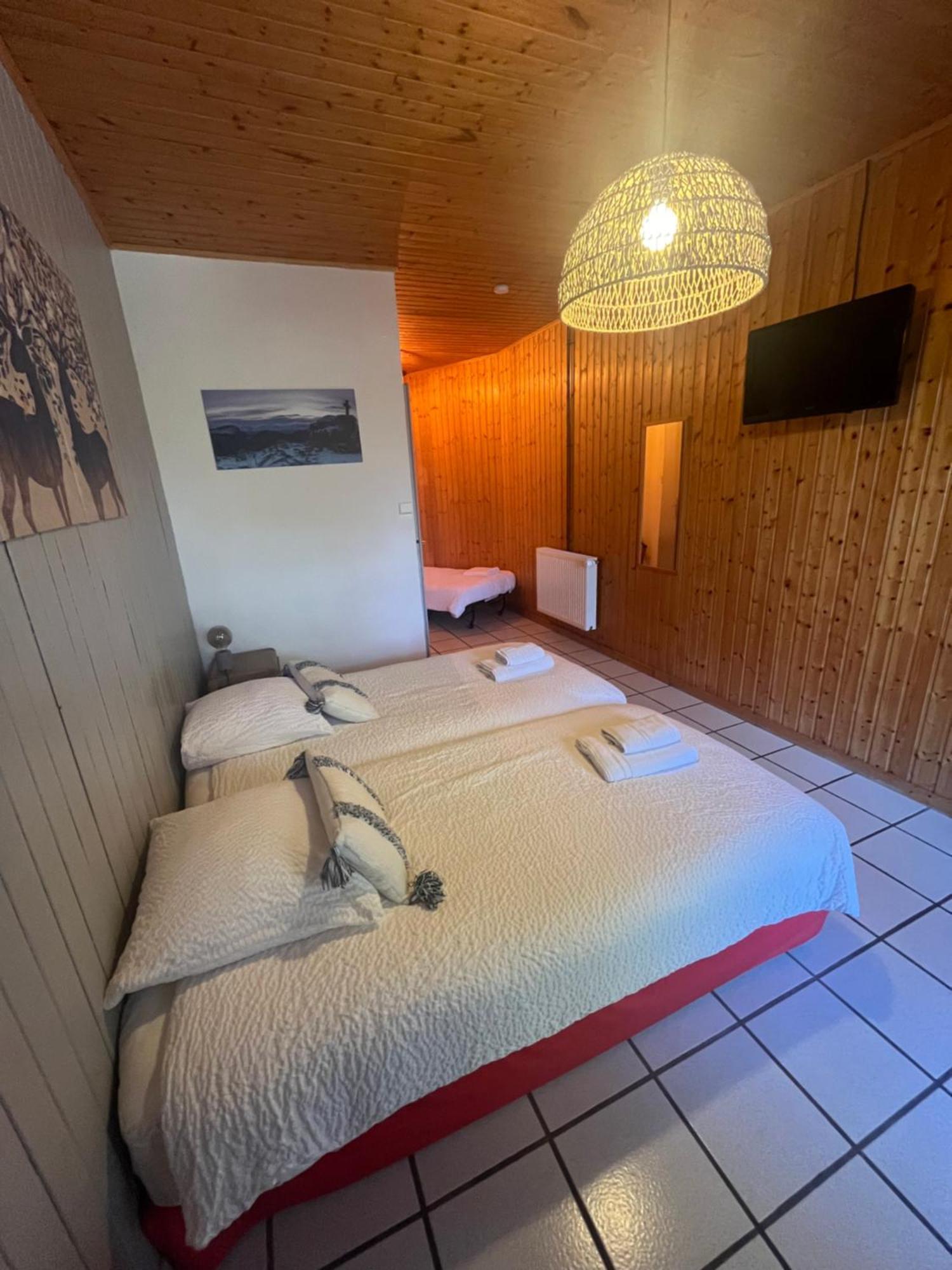 Logis Le Chalet Saint-Maurice-en-Trièves Екстериор снимка